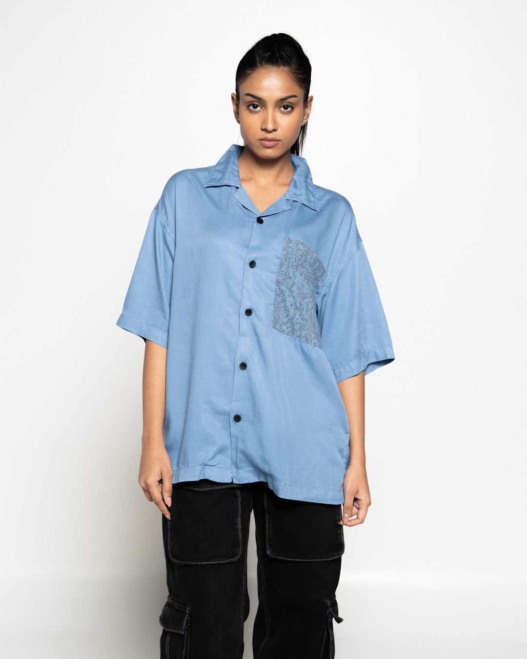 CARVED KING MOTIF SHIRT