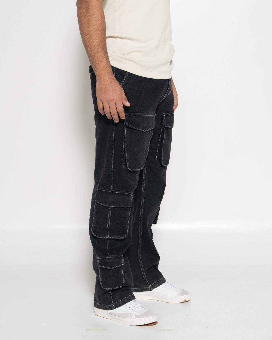 BLACK DENIM CARGO 01