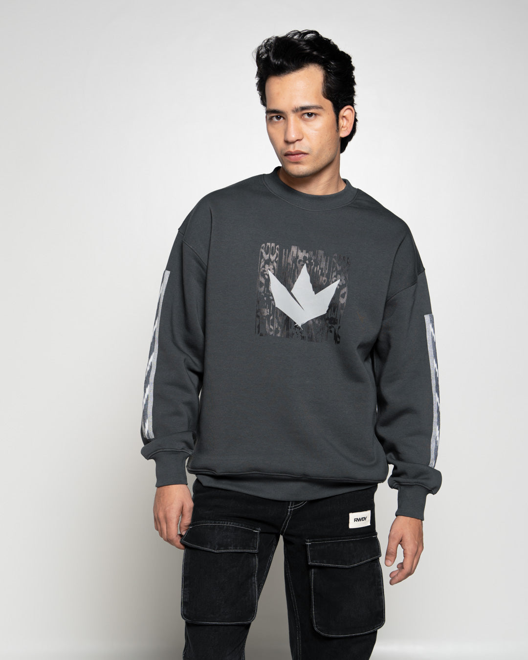 CULTURE SWEATSHIRT 02