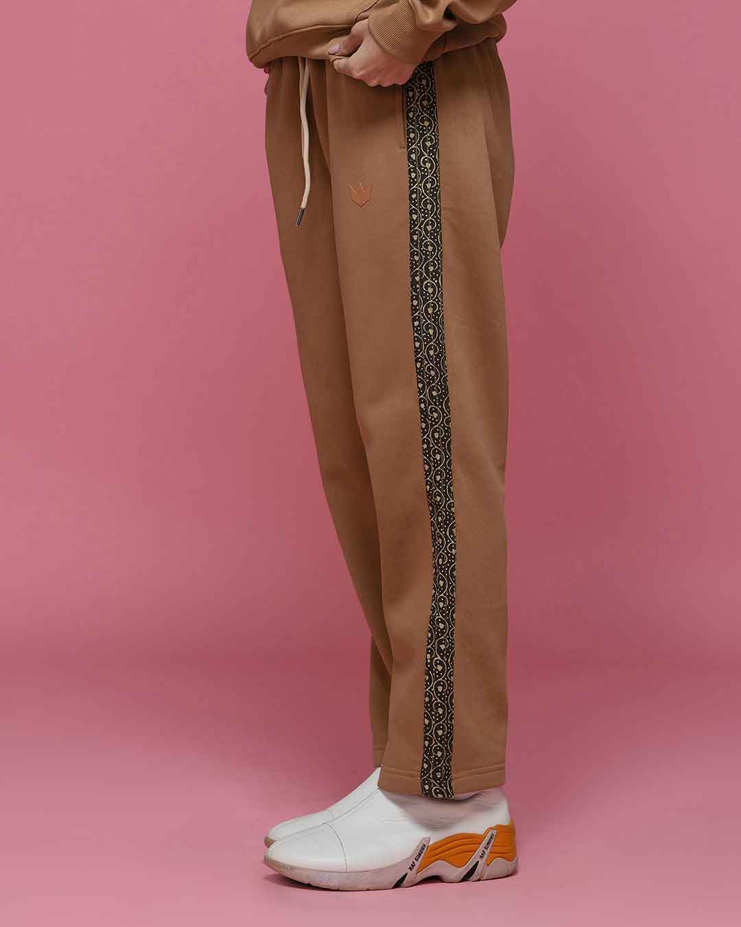 CULTURE SWEATPANTS