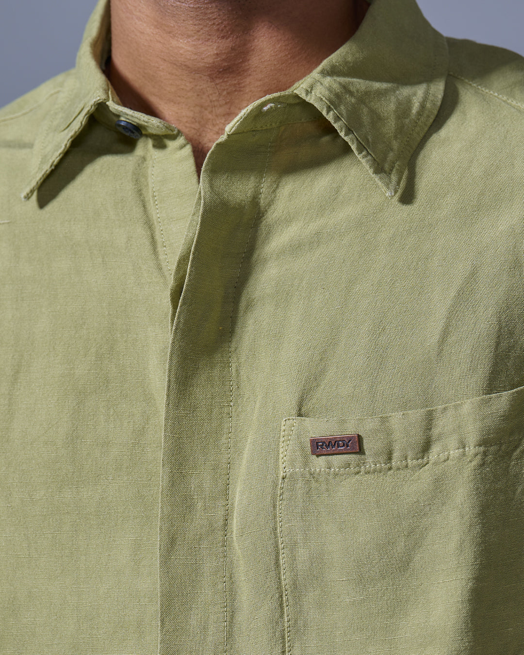 RWDY BREEZE SHIRT _ PISTACHIO MIST