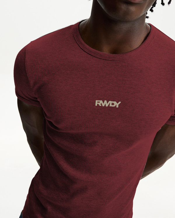 RWDY GANGSTER MUSCLE TEE in Crimson Heat