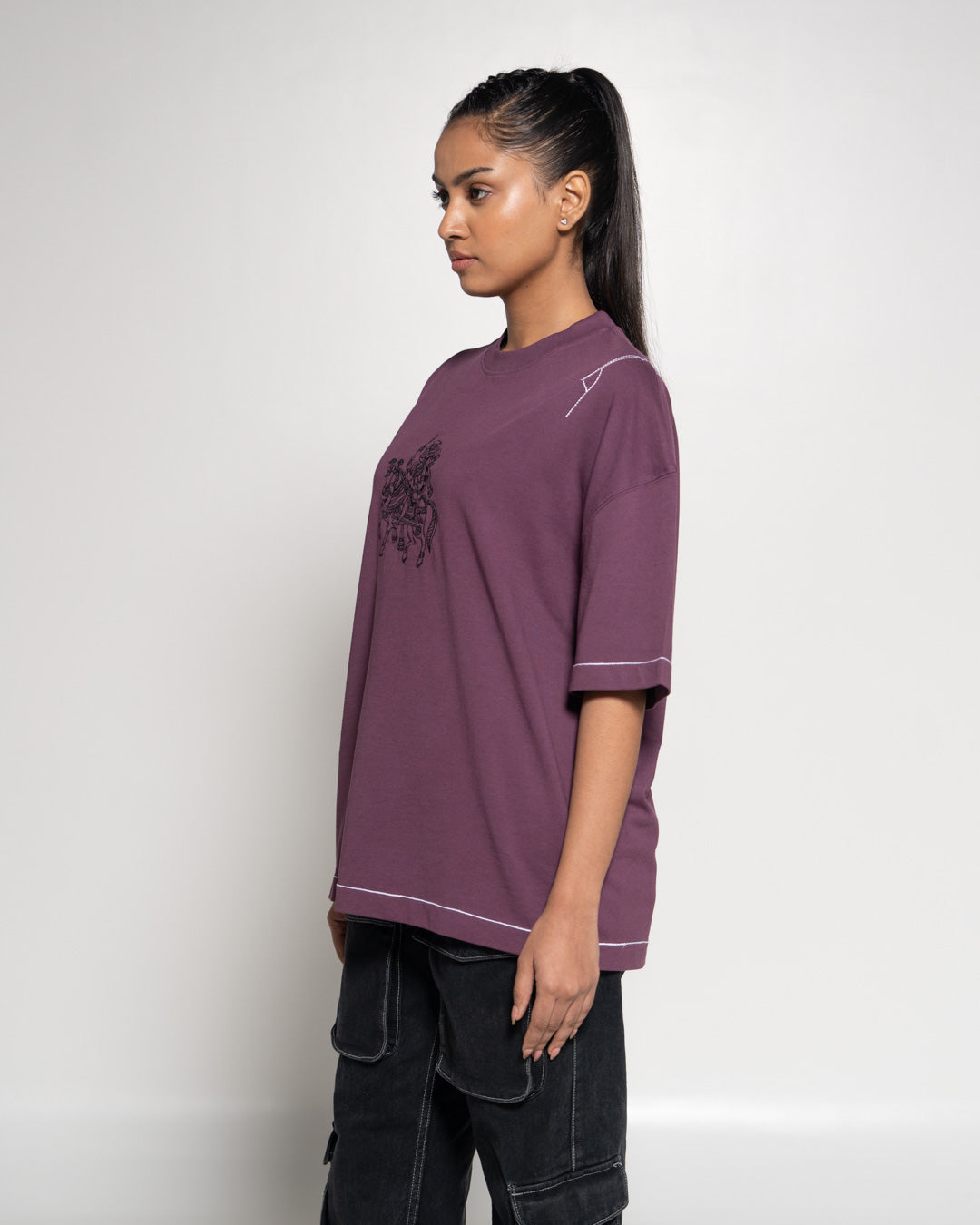 KING MOTIF TEE