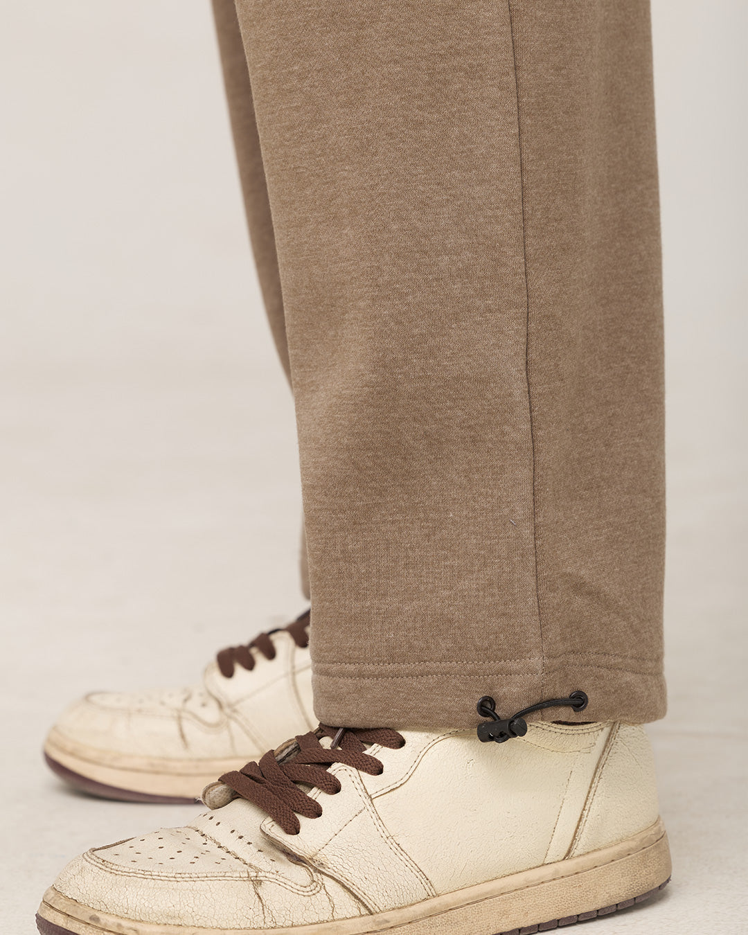 RWDY Off Hours Jogger in Oatmeal