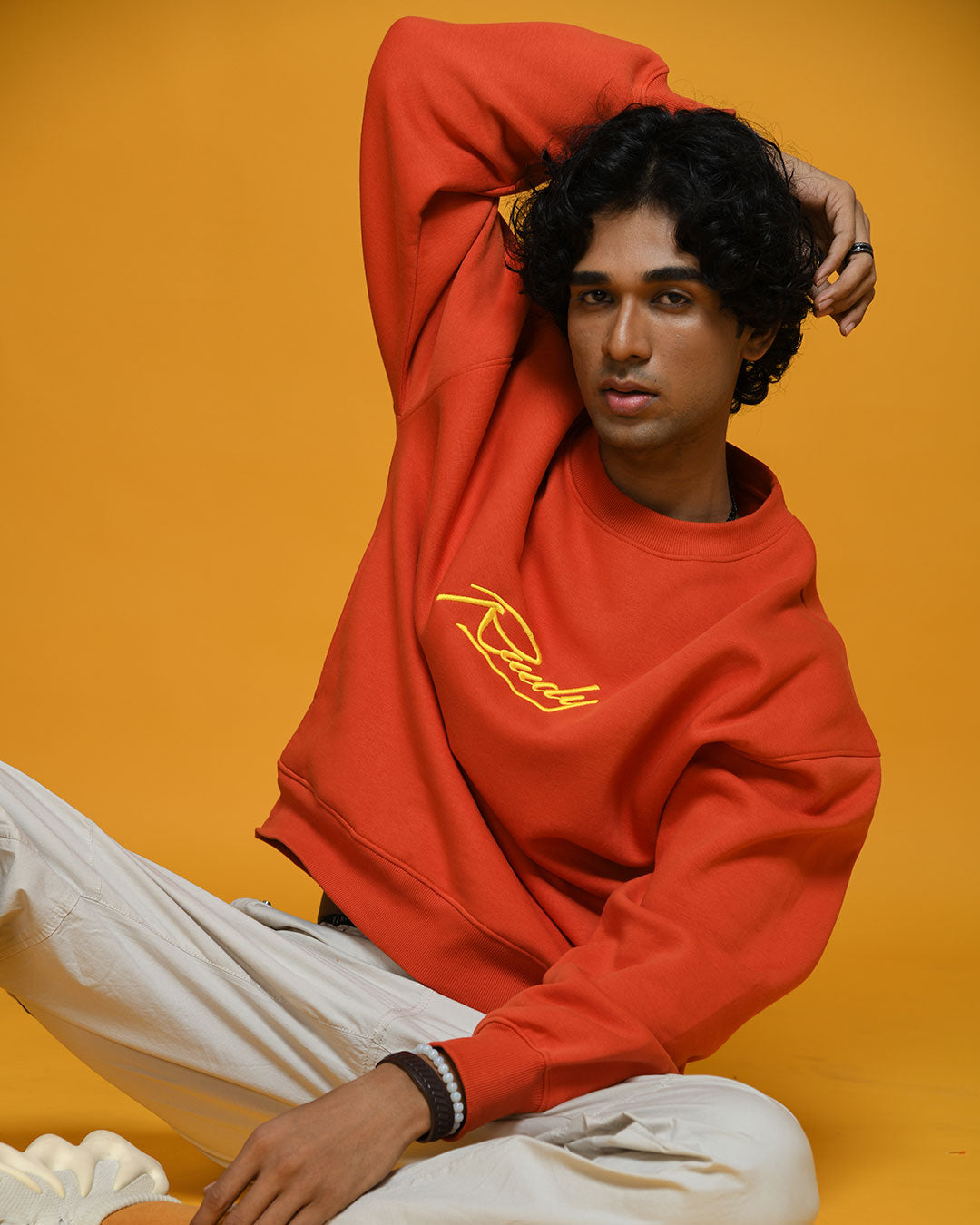 EMBROIDERED RWDY SWEATSHIRT